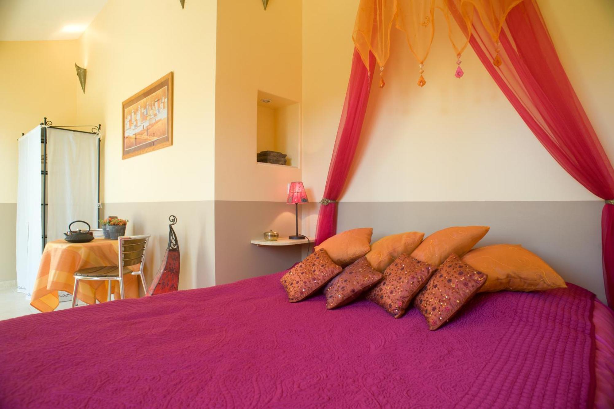 Chambres D'Hotes Domaine Des Machottes Grans Dış mekan fotoğraf