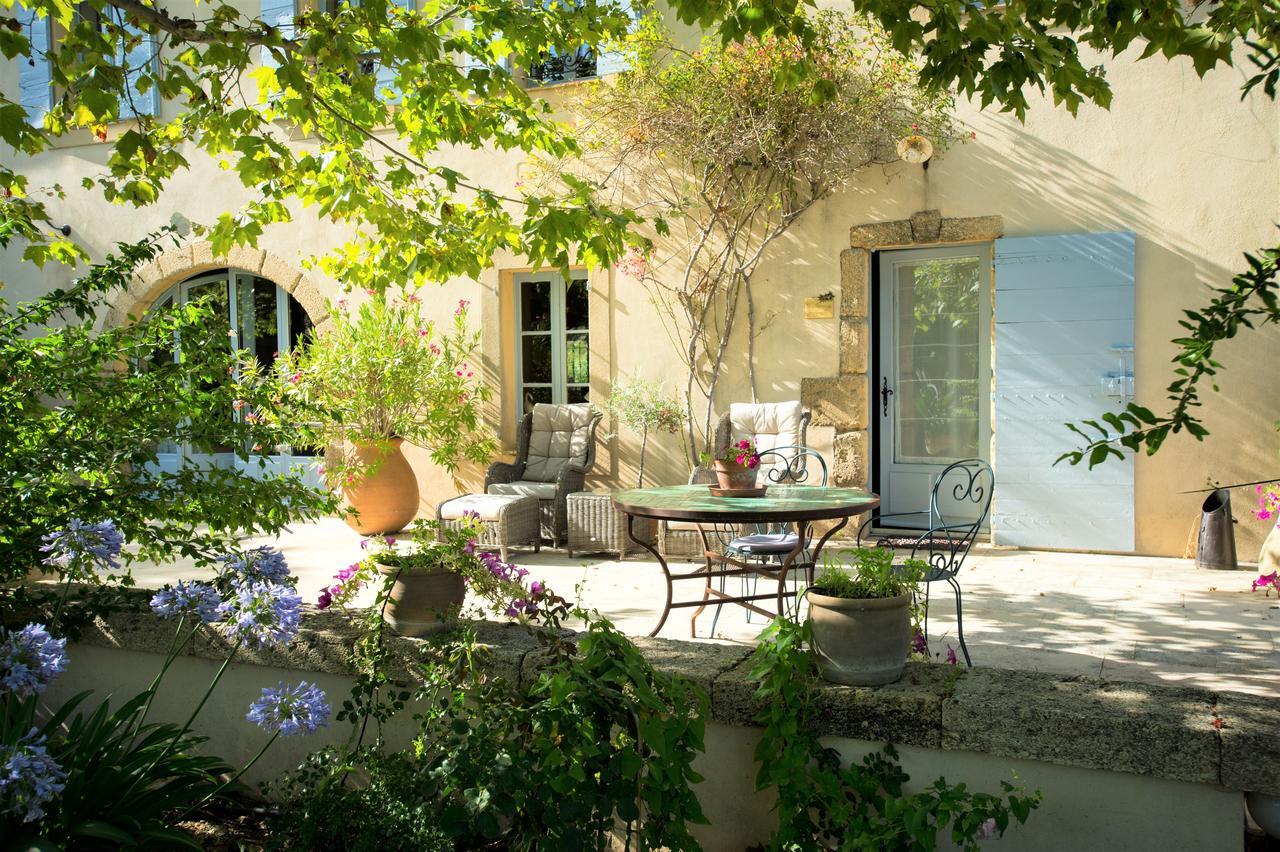 Chambres D'Hotes Domaine Des Machottes Grans Dış mekan fotoğraf